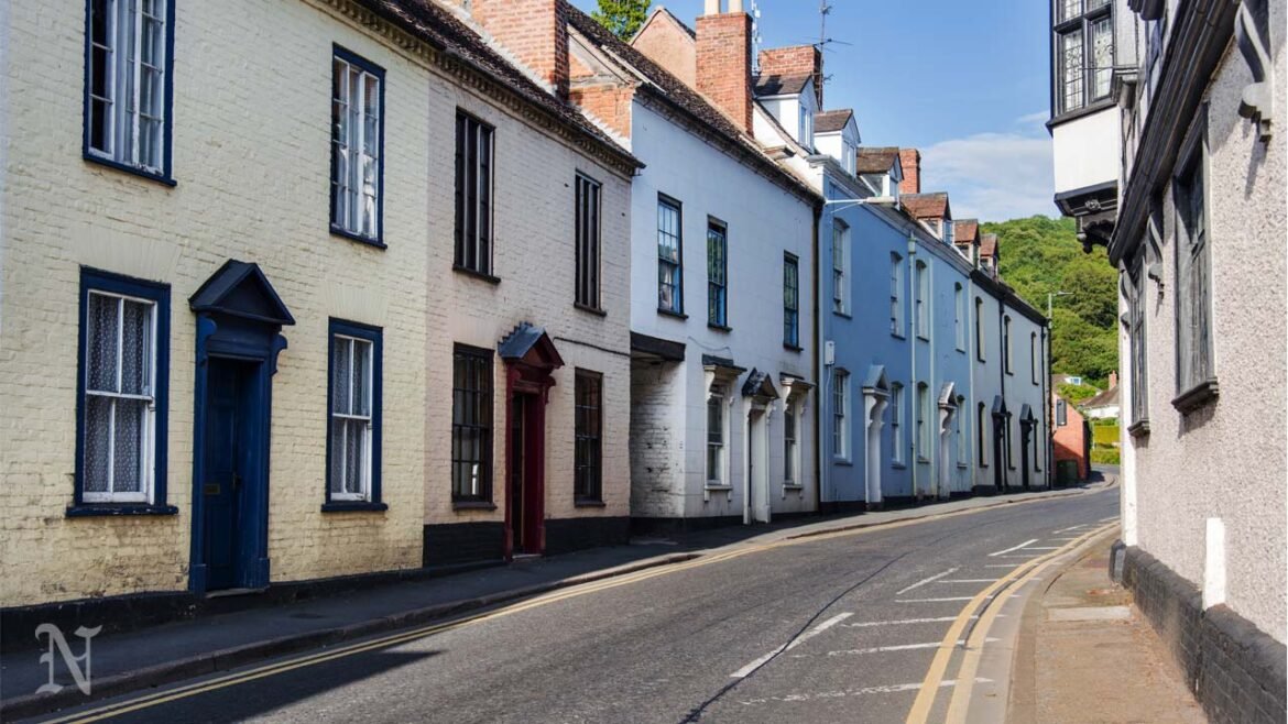 From Terraced to Townhouse in English Residential Streets
