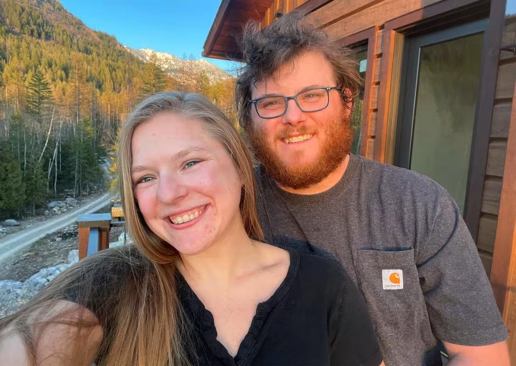 Is Matthew Jay Povich Married