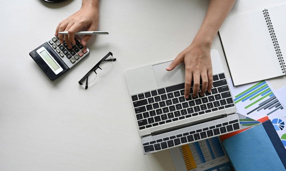 How Small Businesses Are Adopting Regulated Fintech Models to Build Trust
