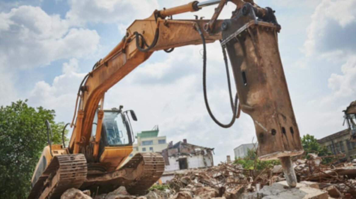 Top Dredging Challenges and Solutions Shaping The UK Market