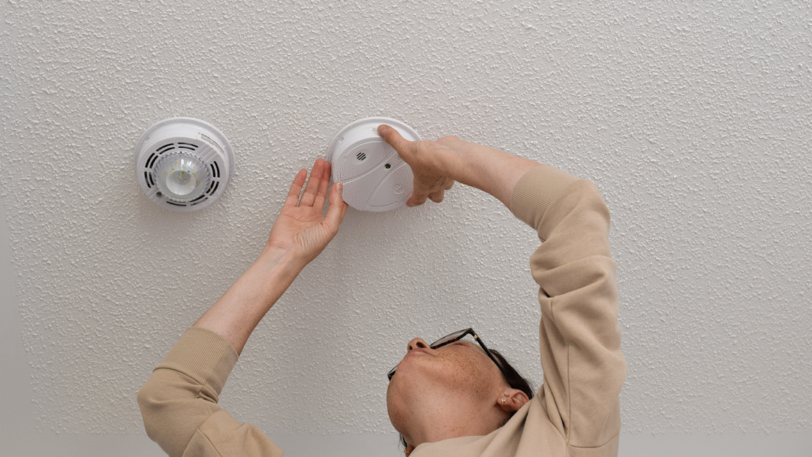 Smoke-and-Carbon-Detectors-Featured-Image-A Smoke