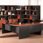 The Essential Guide to Choosing the Right Office Desk